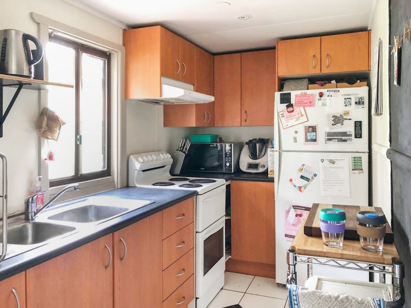 35 Papala Avenue, Bateau Bay NSW 2261