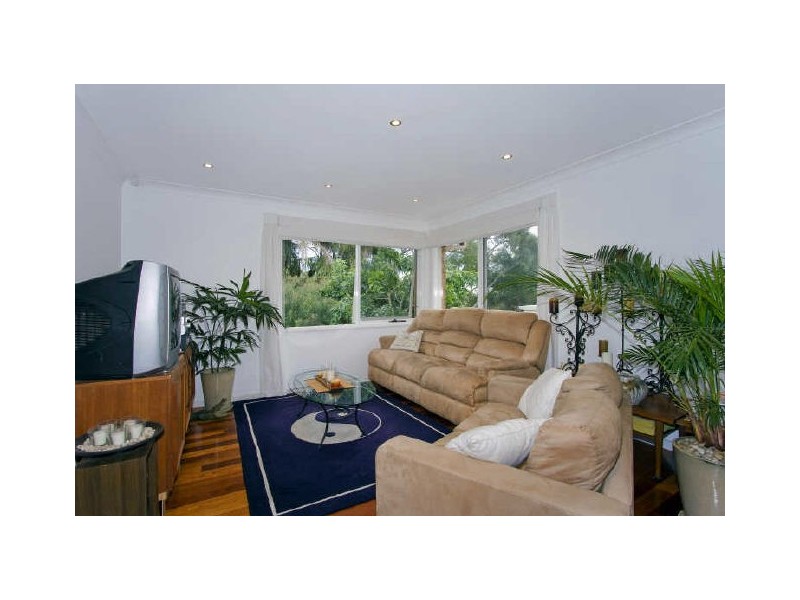 123 Cresthaven Ave, Bateau Bay NSW 2261