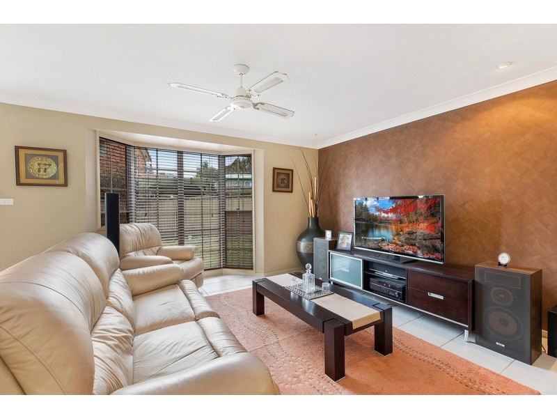 2/50 Valley View Road, Bateau Bay NSW 2261