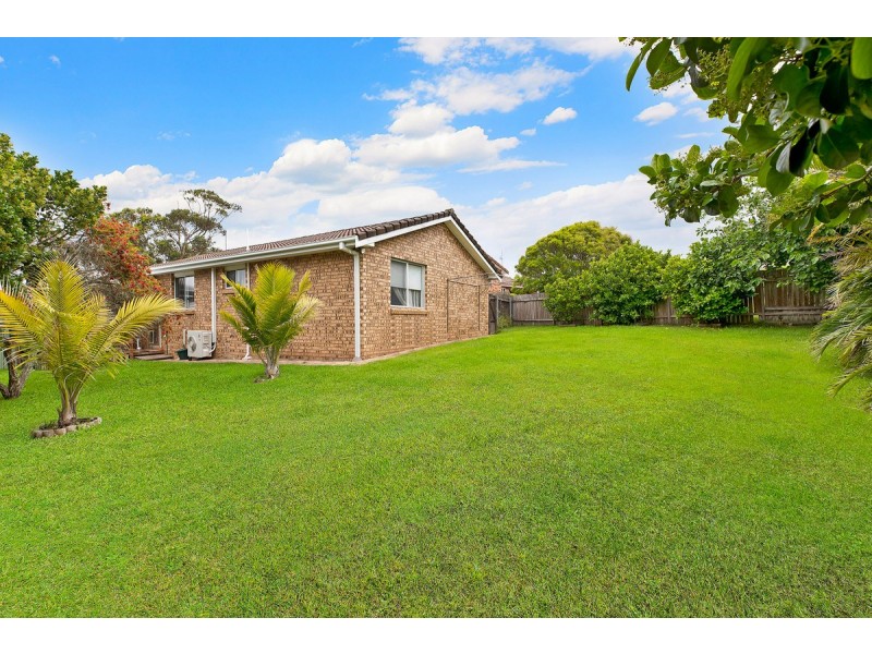 2/50 Valley View Road, Bateau Bay NSW 2261