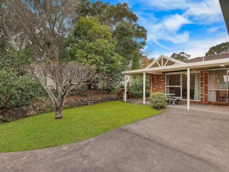 4 Kaystone Close, Bateau Bay NSW 2261