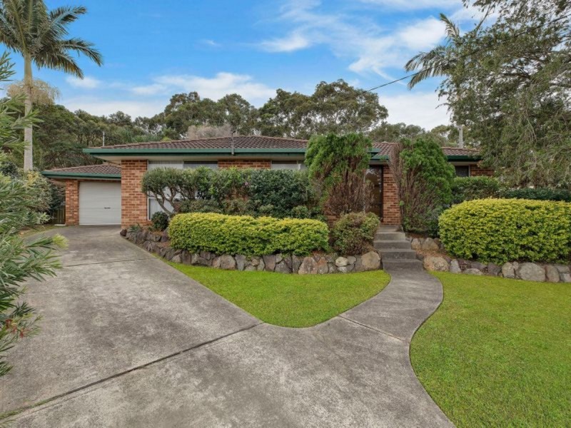 4 Kaystone Close, Bateau Bay NSW 2261