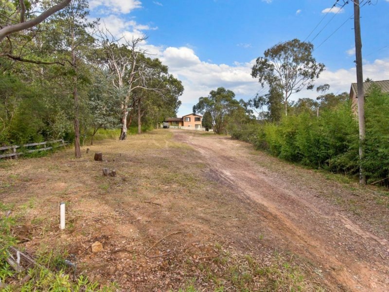 85 Eastern Road, Bateau Bay NSW 2261