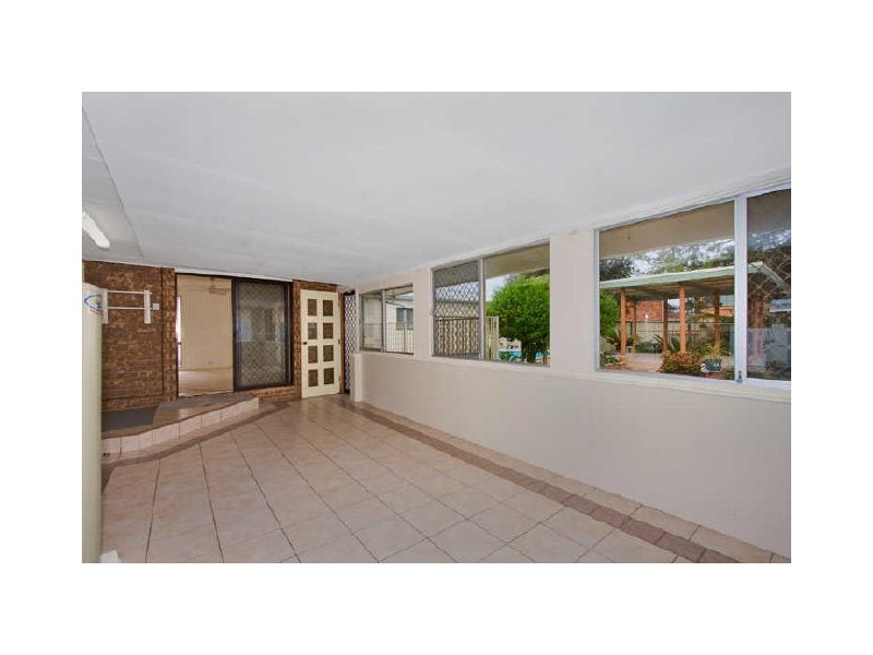 20 Cynthia Street, Bateau Bay NSW 2261