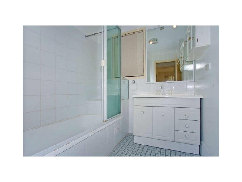 20 Cynthia Street, Bateau Bay NSW 2261