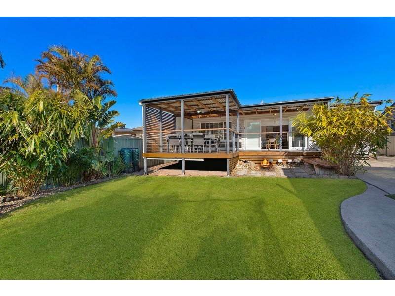 15 Ithaca Street, Bateau Bay NSW 2261