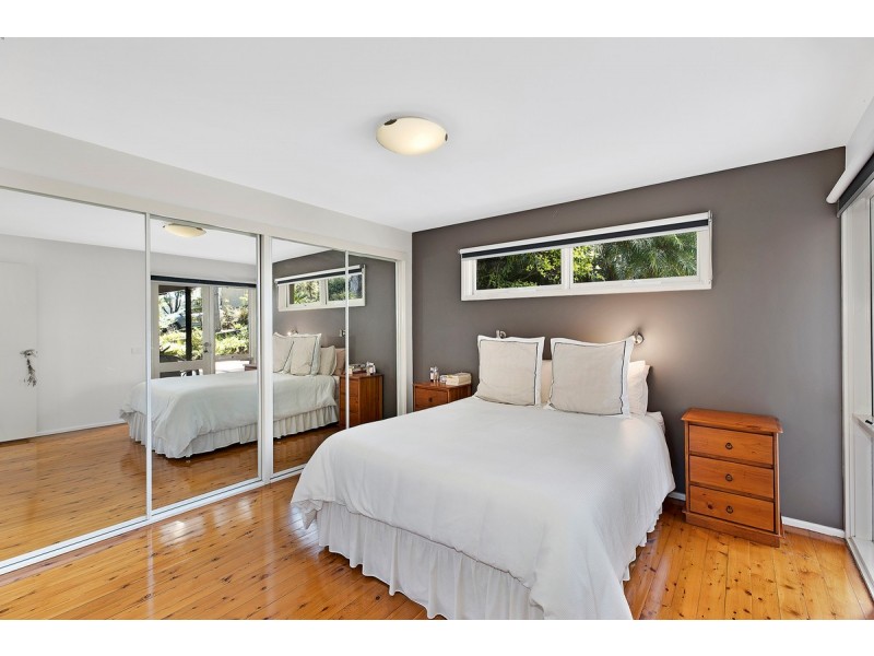 82 Bradleys Road, North Avoca NSW 2260