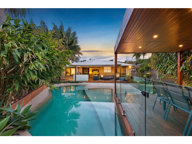 21 Point Street, Bateau Bay NSW 2261