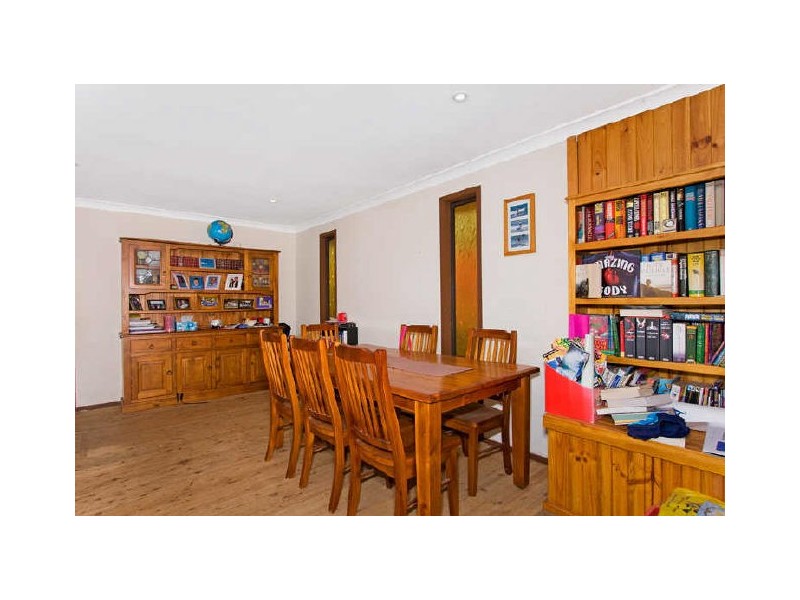 40 Stephenson Road, Bateau Bay NSW 2261