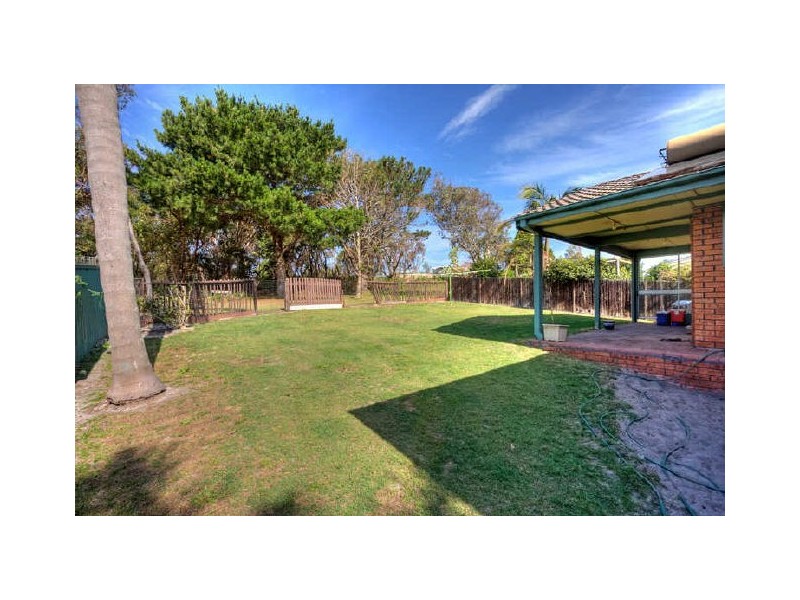40 Stephenson Road, Bateau Bay NSW 2261