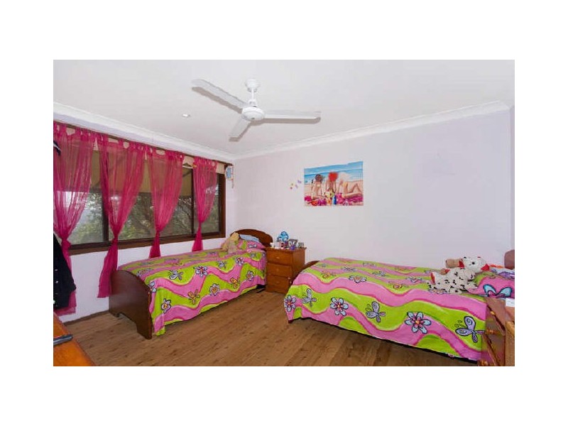 40 Stephenson Road, Bateau Bay NSW 2261