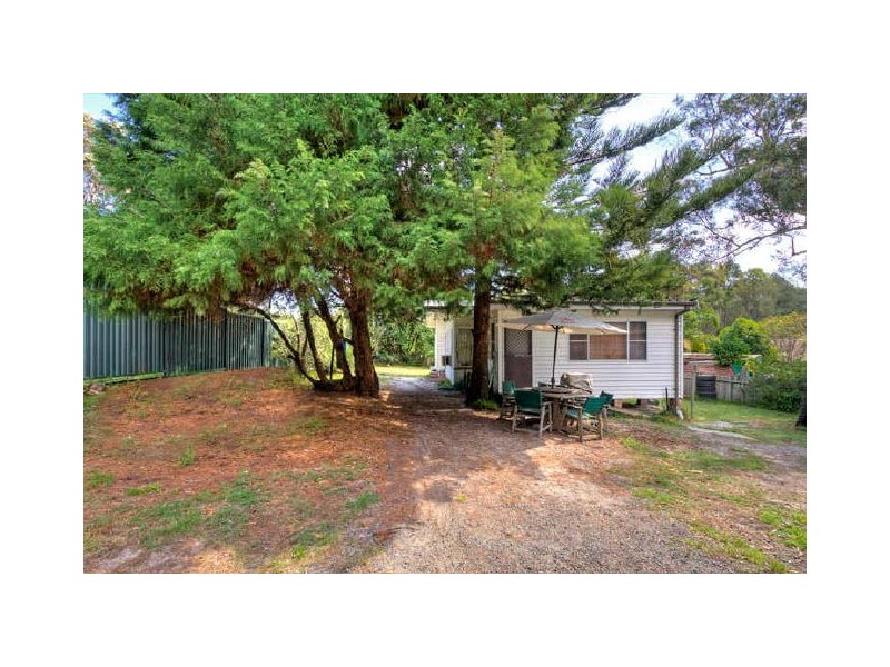 167 Bateau Bay Road, Bateau Bay NSW 2261