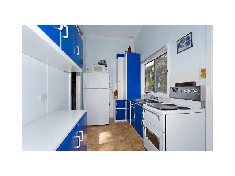 167 Bateau Bay Road, Bateau Bay NSW 2261