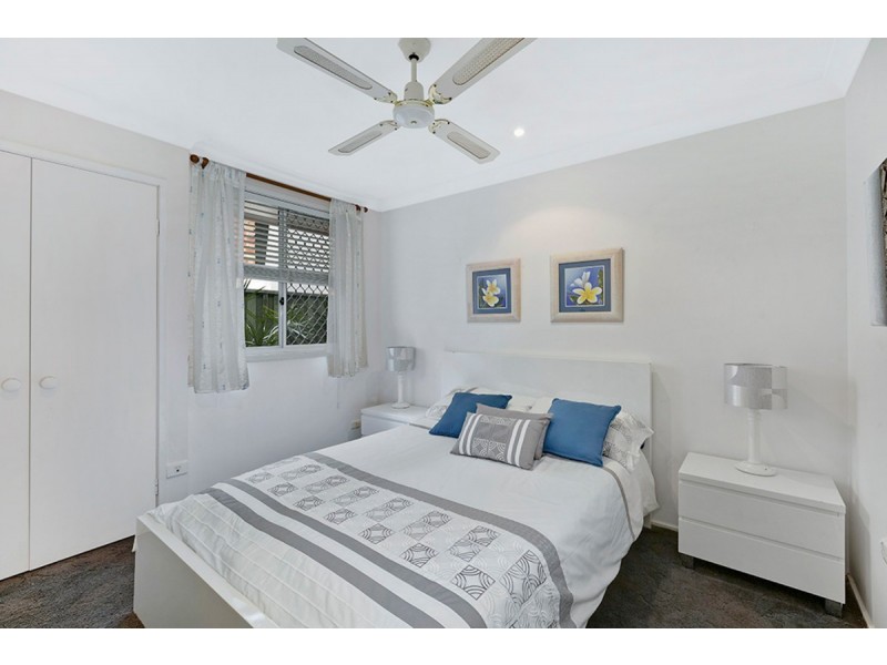 4 Viscount Close, Shelly Beach NSW 2261