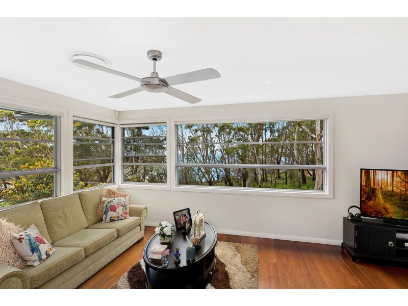 29 Reserve Drive, Bateau Bay NSW 2261