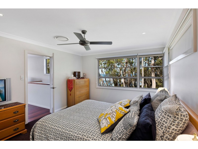 29 Reserve Drive, Bateau Bay NSW 2261