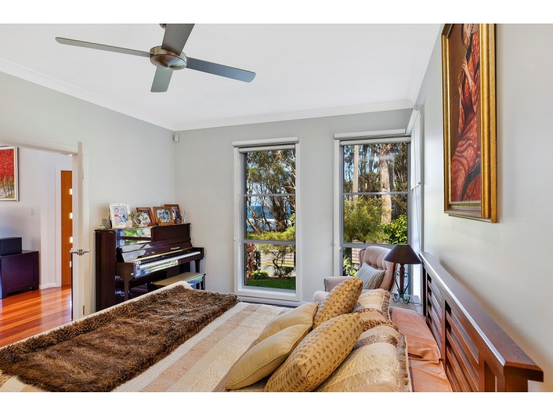 29 Reserve Drive, Bateau Bay NSW 2261