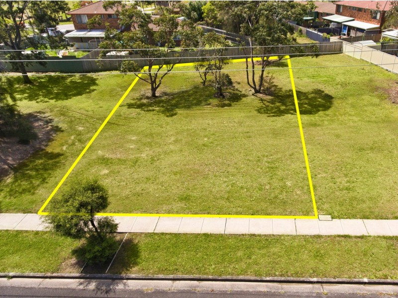 99 Rotherham Street, Bateau Bay NSW 2261