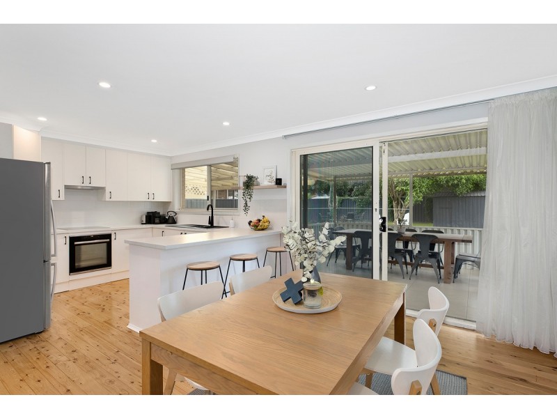 36 Sierra Avenue, Bateau Bay NSW 2261