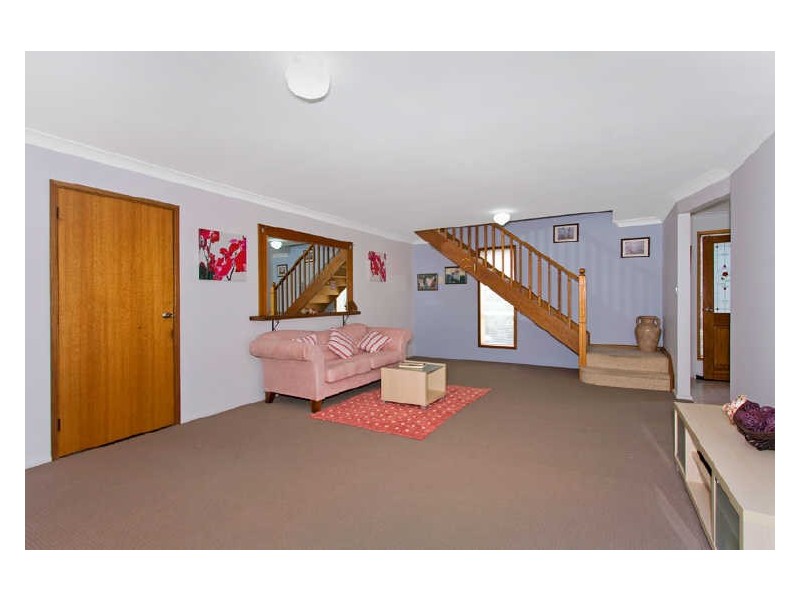 4 Wilfred Barret Dr, The Entrance North NSW 2261