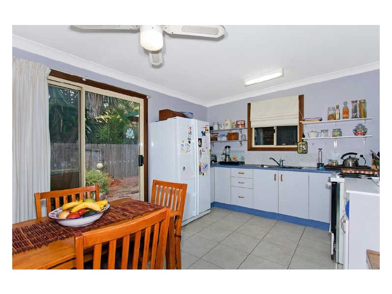4 Wilfred Barret Dr, The Entrance North NSW 2261