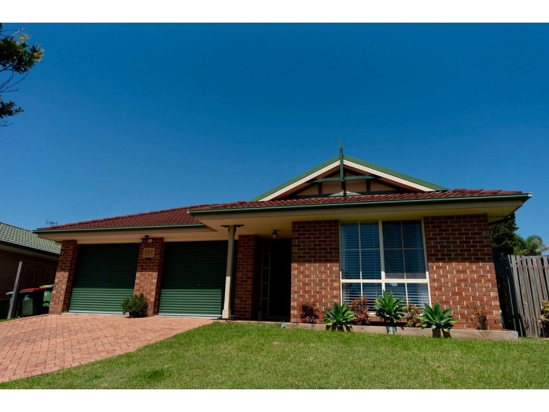 6 Wollemi Road, Woongarrah NSW 2259