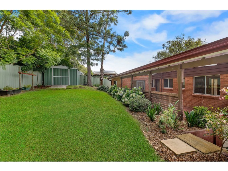 73 Premier Way, Bateau Bay NSW 2261