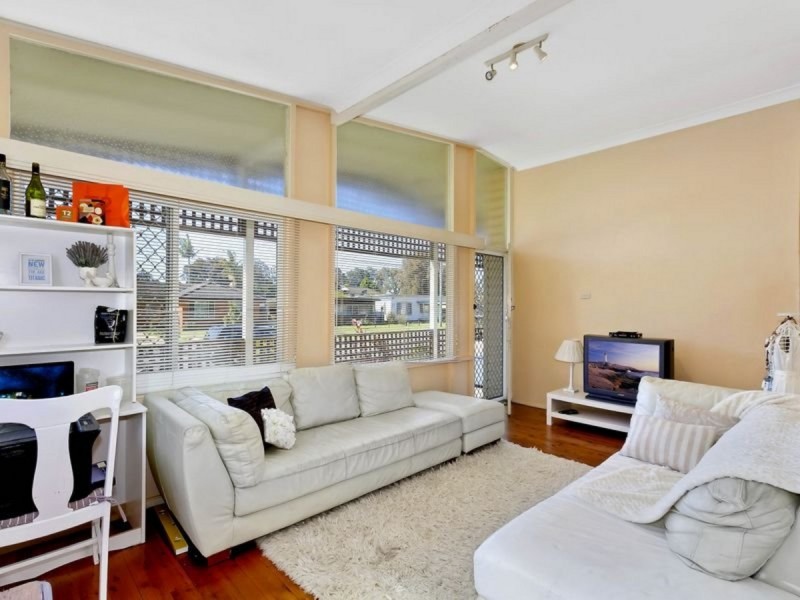 9 Gladstan Avenue, Long Jetty NSW 2261