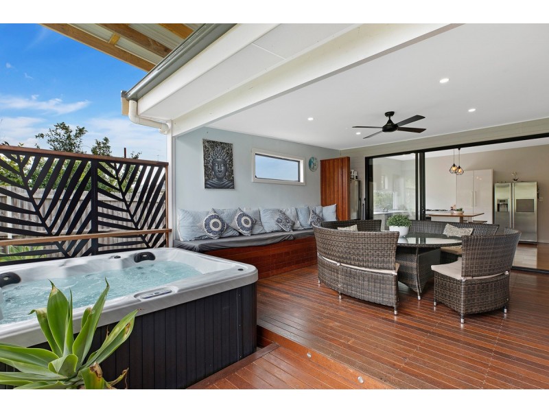 6 Bellevue Street, Long Jetty NSW 2261