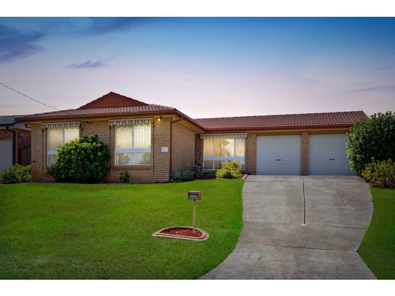 28 Sir Joseph Banks Drive, Bateau Bay NSW 2261