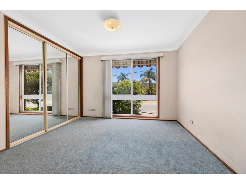 28 Sir Joseph Banks Drive, Bateau Bay NSW 2261