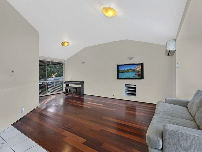 2A Jessica Street, Bateau Bay NSW 2261