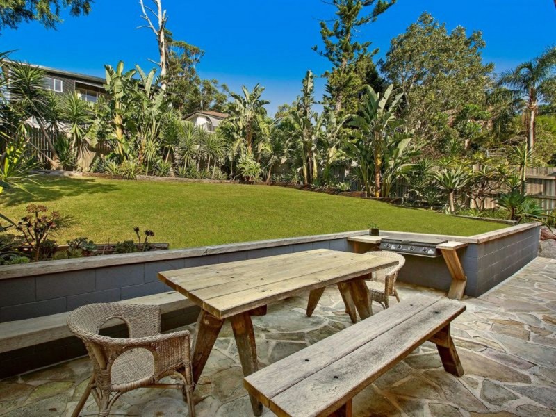 8 Wordsworth Avenue, Bateau Bay NSW 2261