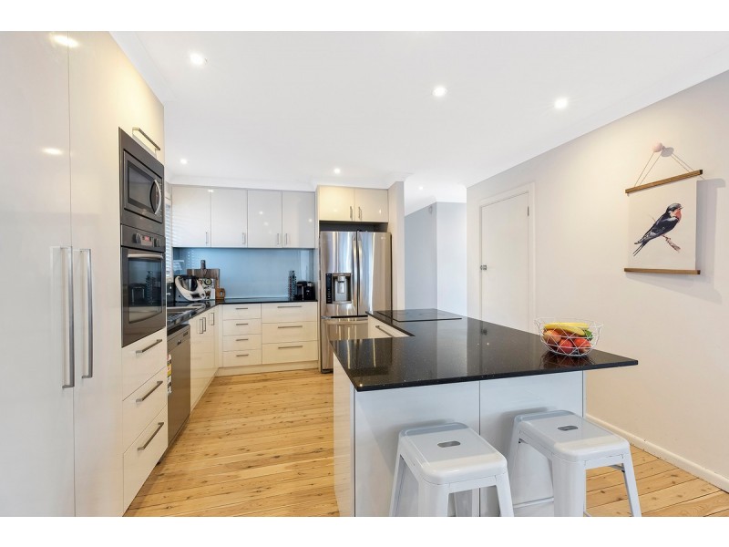 18 Margherita Avenue, Bateau Bay NSW 2261