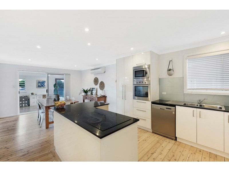 18 Margherita Avenue, Bateau Bay NSW 2261