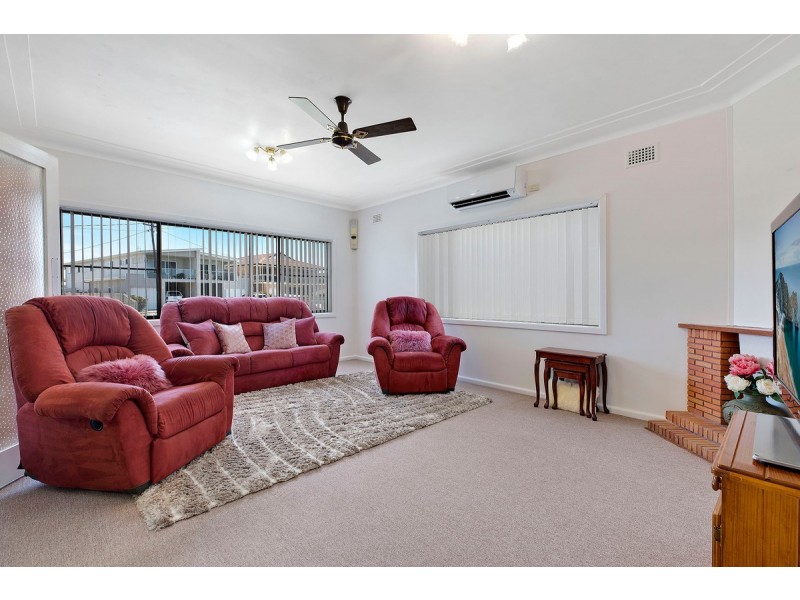 10 Eloora Road, Long Jetty NSW 2261