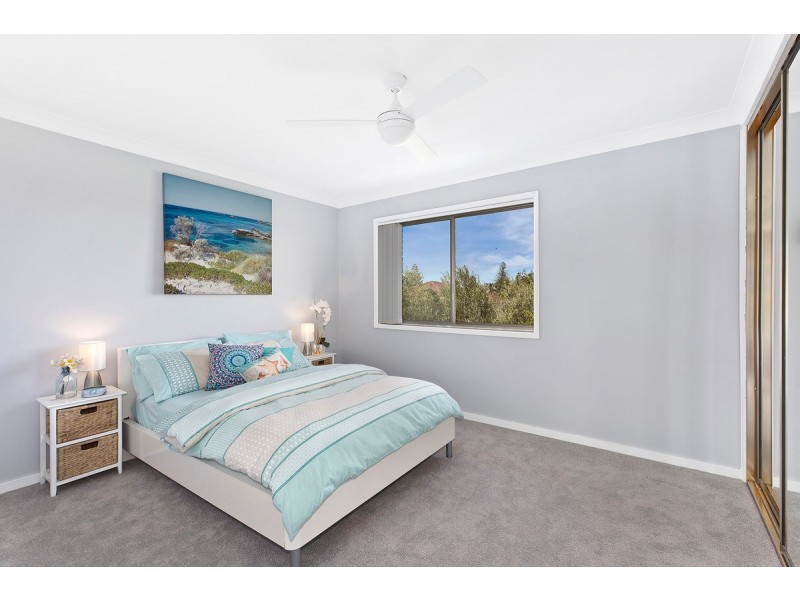 2/112 Elsiemer Street, Toowoon Bay NSW 2261