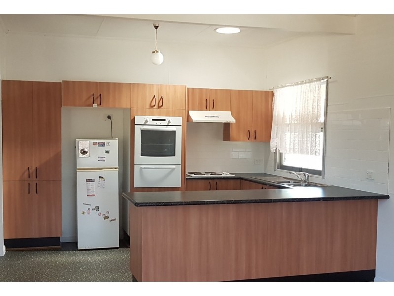 72 Ocean View Road, Gorokan NSW 2263