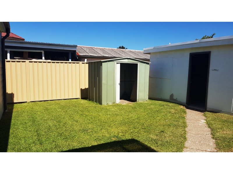 72 Ocean View Road, Gorokan NSW 2263