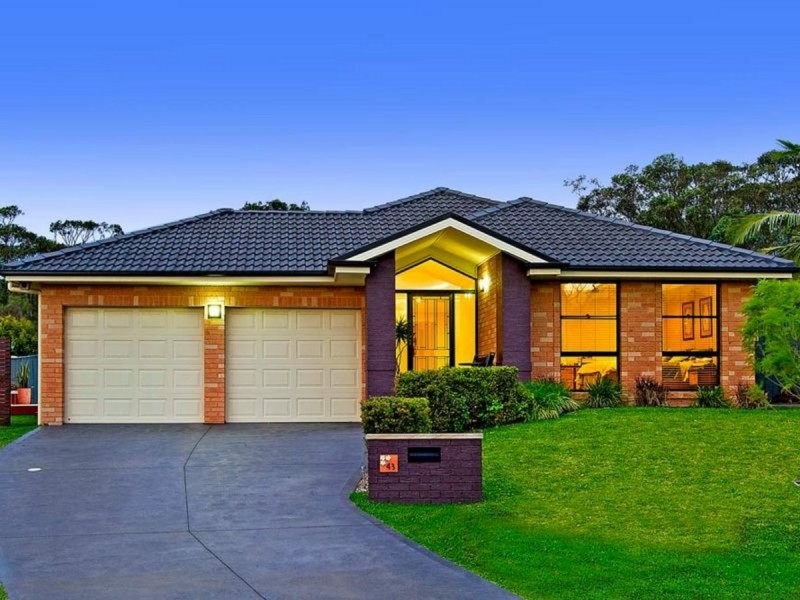 43 Bataan Circuit, Bateau Bay NSW 2261