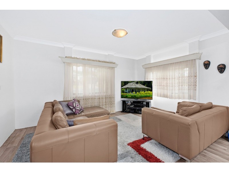 183 Bateau Bay Road, Bateau Bay NSW 2261