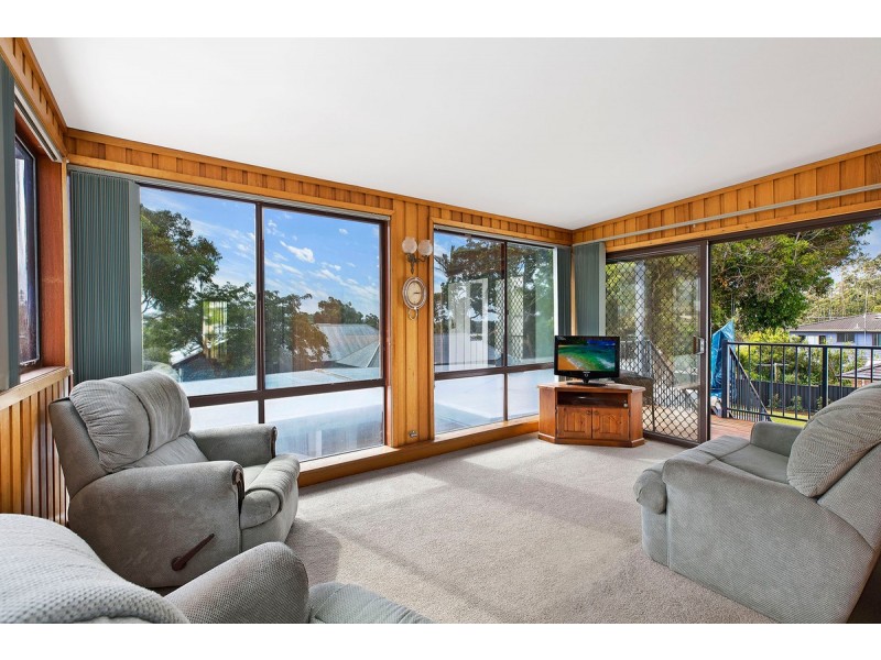 183 Bateau Bay Road, Bateau Bay NSW 2261