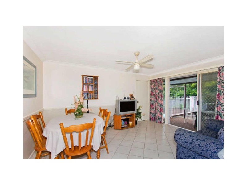 2 Jessica Street, Bateau Bay NSW 2261