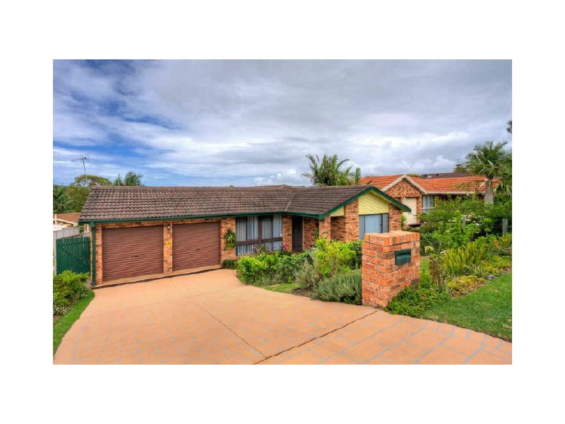 11 Epsom Place, Bateau Bay NSW 2261