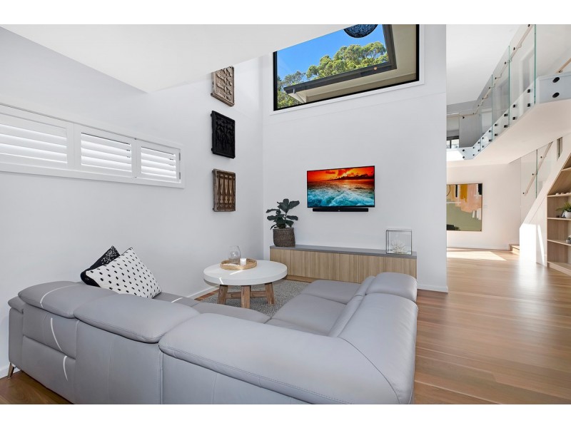 2/14 Burrawong Street, Bateau Bay NSW 2261
