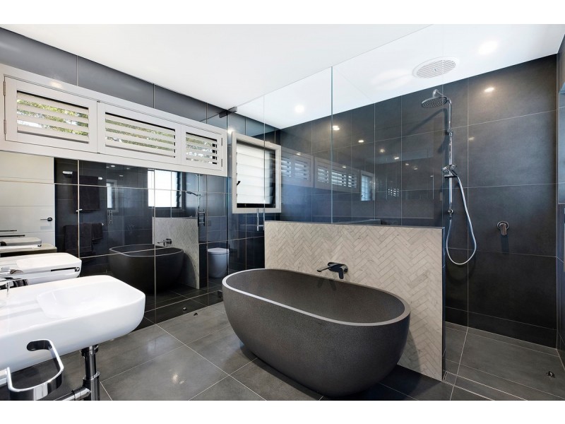 2/14 Burrawong Street, Bateau Bay NSW 2261