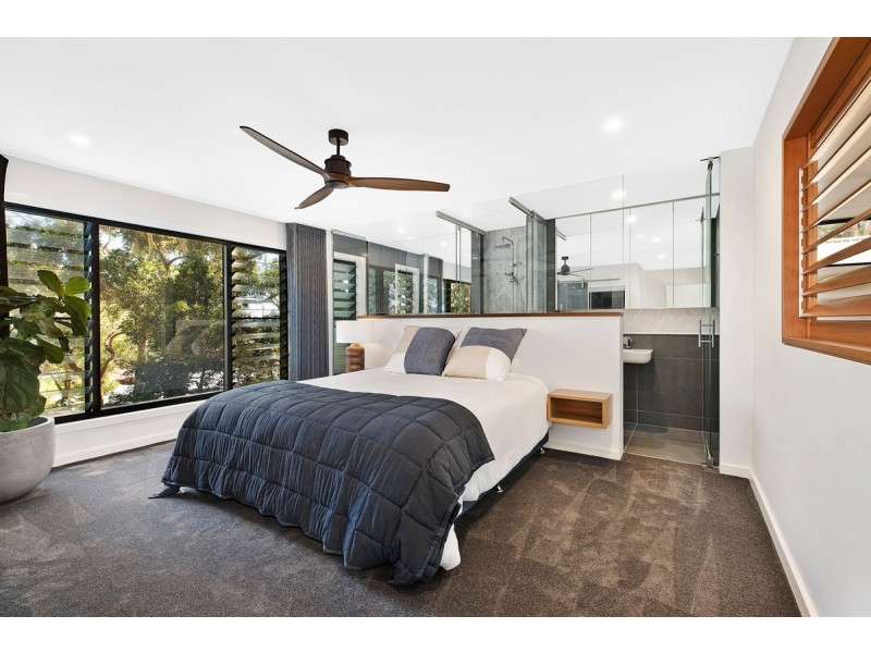 2/14 Burrawong Street, Bateau Bay NSW 2261