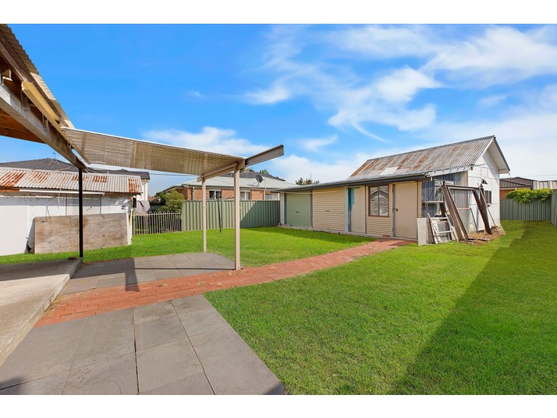 18 Oaks Avenue, Long Jetty NSW 2261