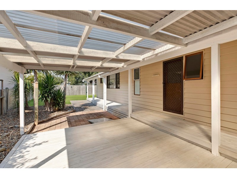 65 Oaks Avenue, Shelly Beach NSW 2261