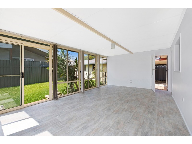 86 Bateau Bay Road, Bateau Bay NSW 2261